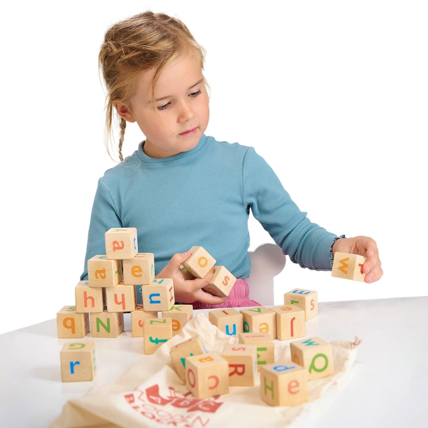 Building Blocks and Child Development: Why Stacking Toys Are a Toddler Essential - Mentari