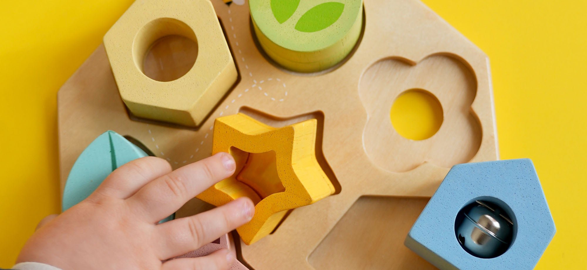 Water Play for Toddlers: Why It Matters and How to Set It Up Safely - Mentari