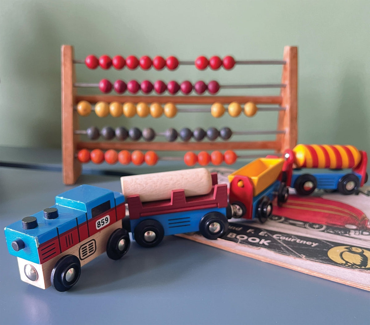 SainSmart Jr. Ensemble de train en bois avec rails de train double face SainSmart Jr. Ensemble de train en bois avec rails de train double face