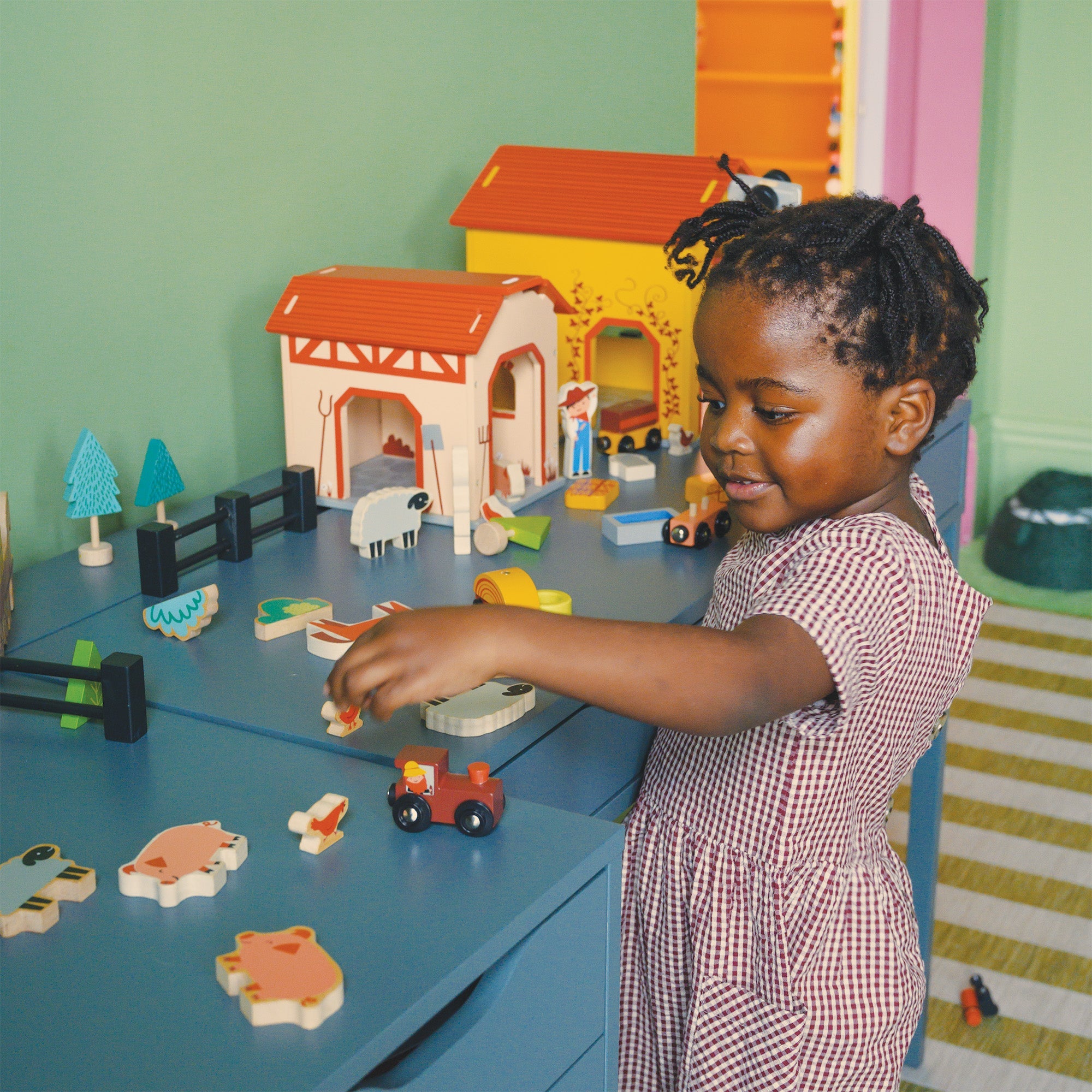 Wooden Toy Farm Barn Play Set 3+ | Mentari