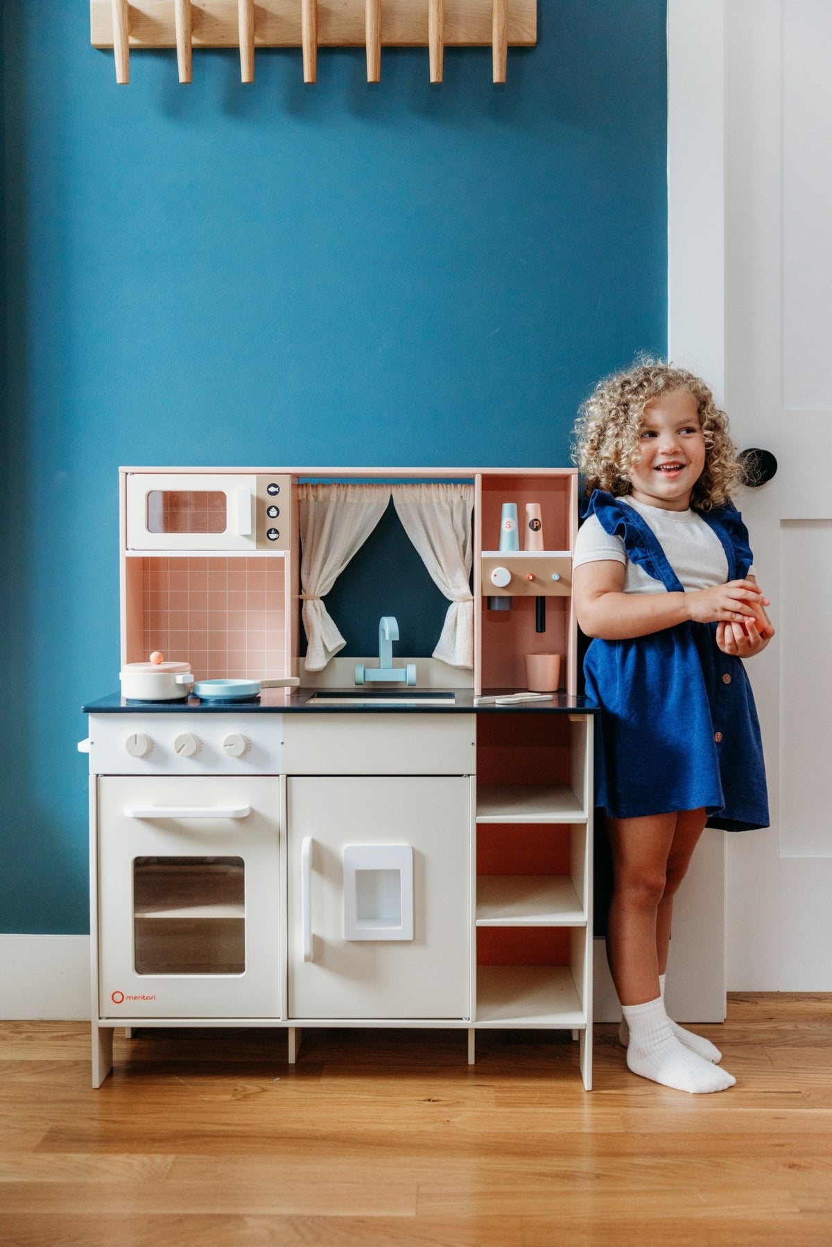 Cream Play Kitchen - Mentari - Sustainable Wooden Toys Made in Indonesia - Eco-Friendly Play