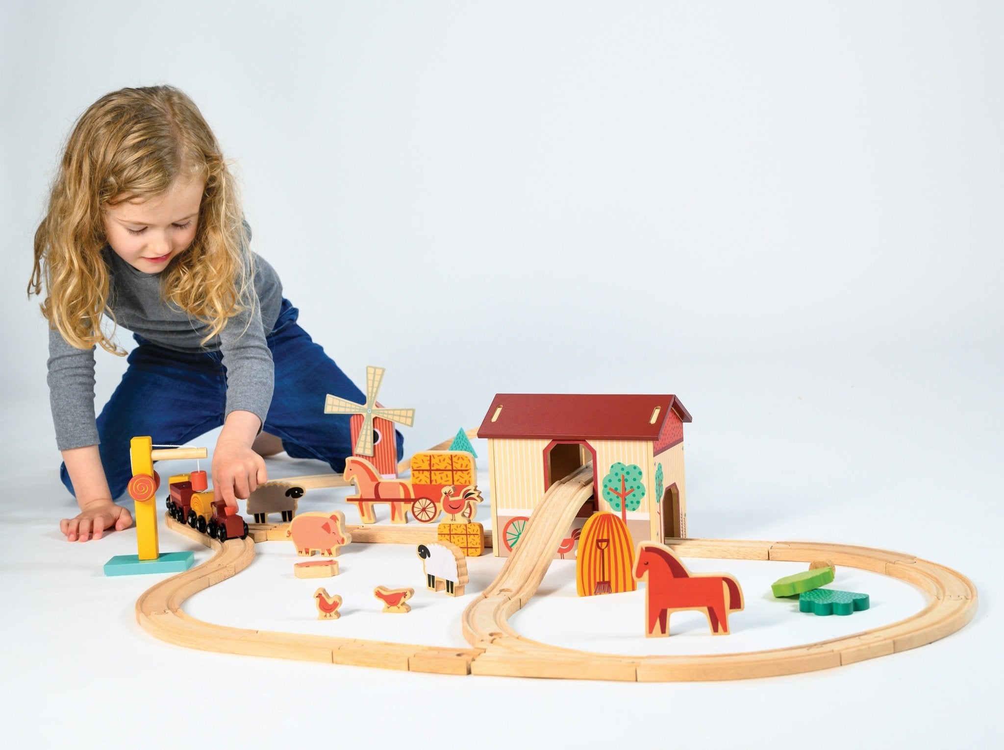 Farmyard Train Set - Mentari - Sustainable Wooden Toys Made in Indonesia - Eco - Friendly Play