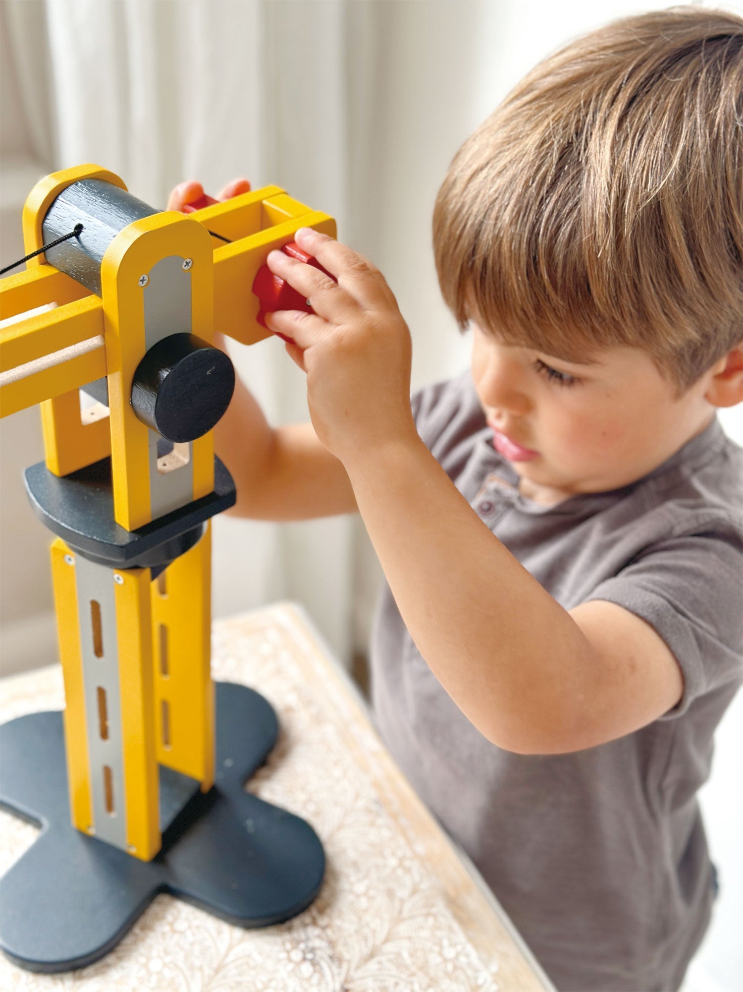 Toddler best sale crane toy