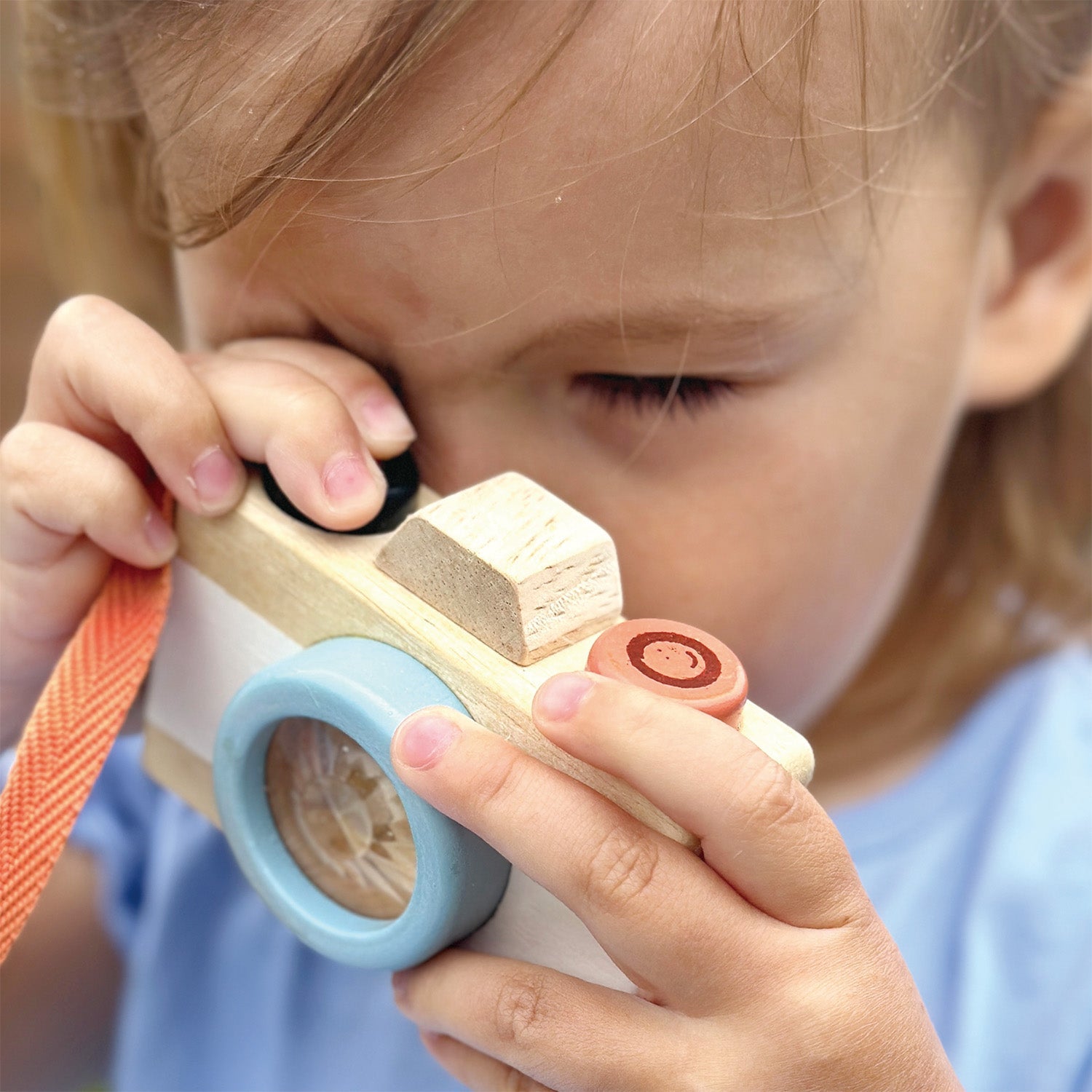 Pantasy Camera Wooden Toy Camera for Toddlers — Pretend Play | Mentari