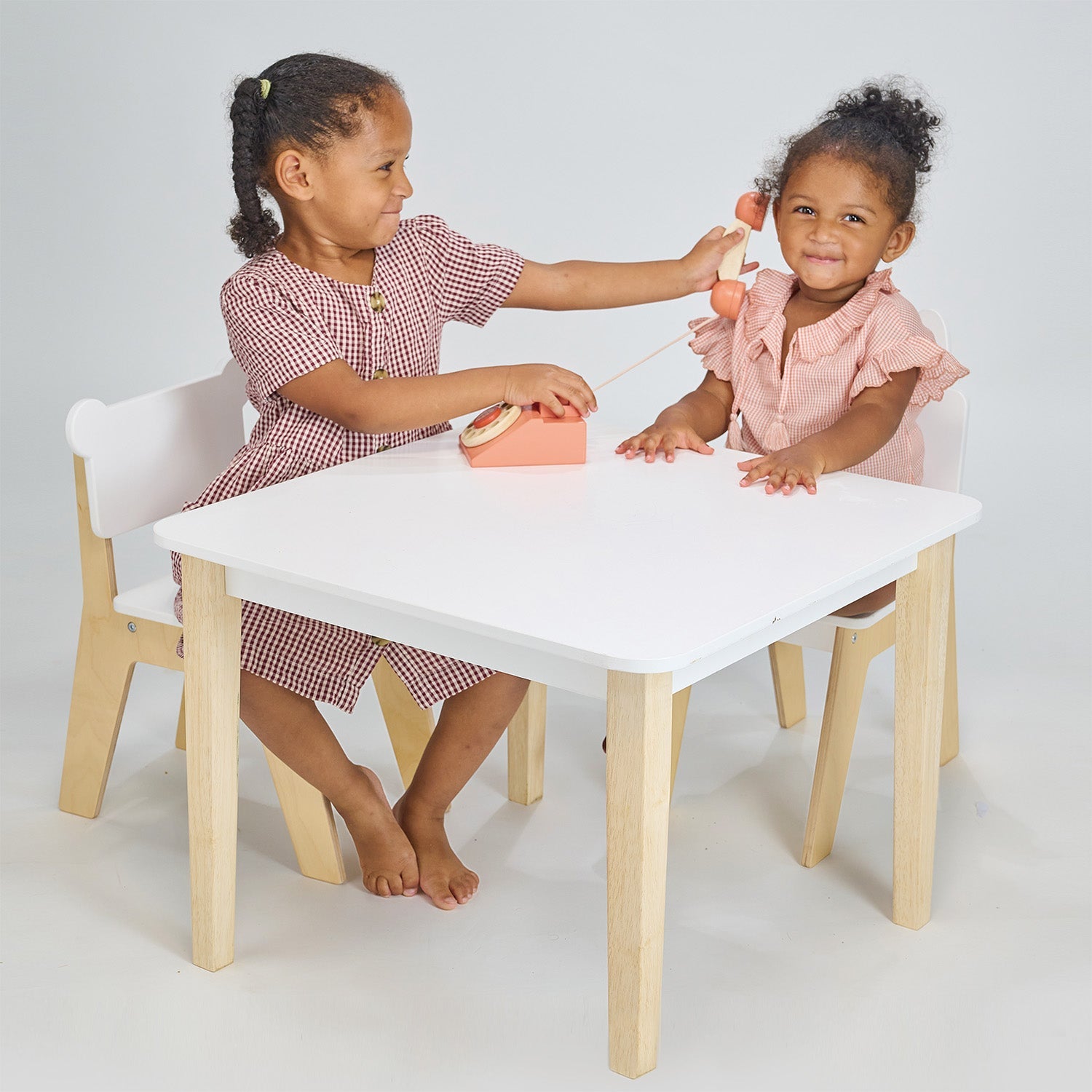 Chair and table set child online