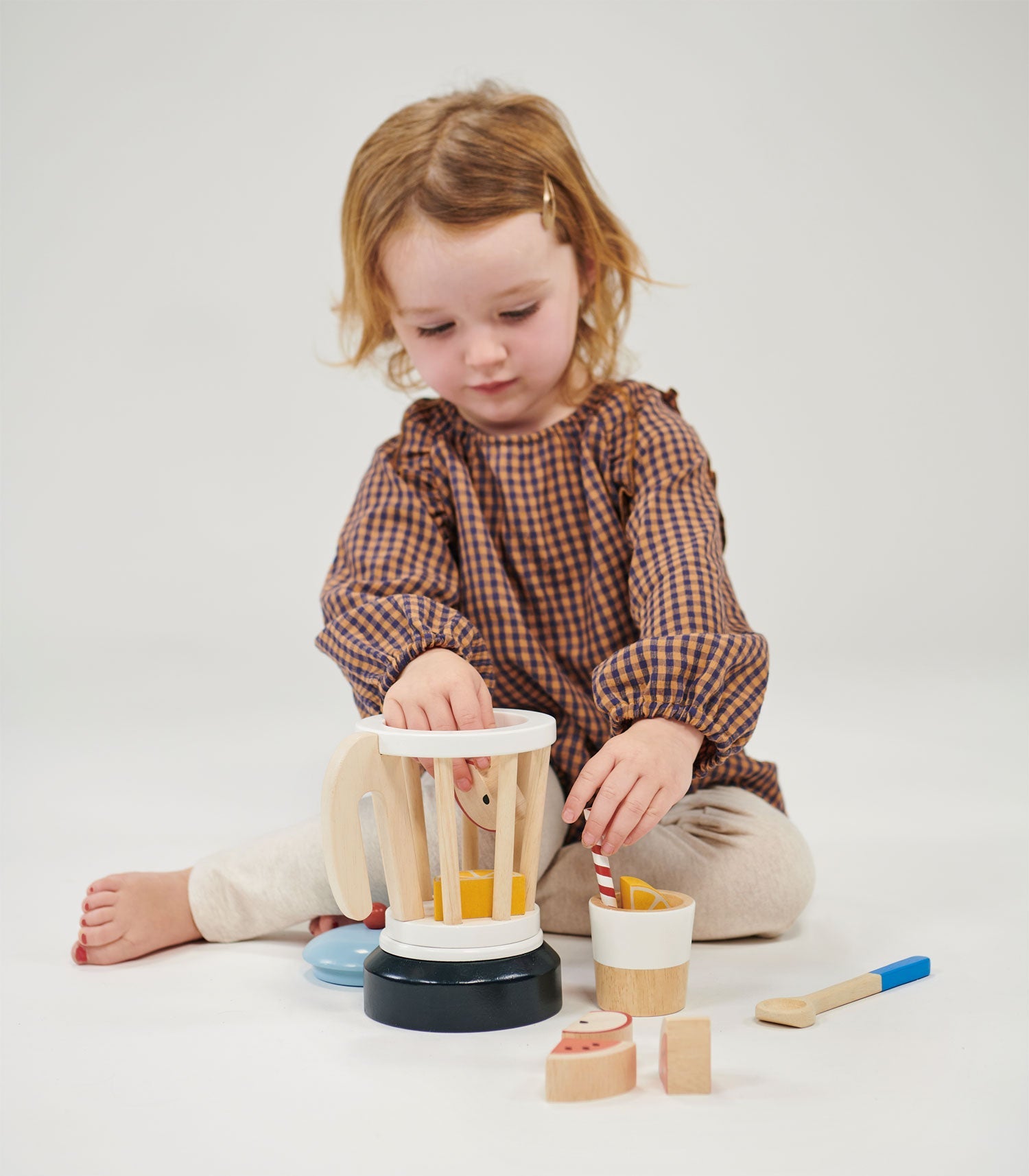 Smoothie Maker - Mentari - Sustainable Wooden Toys Made in Indonesia - Eco-Friendly Play