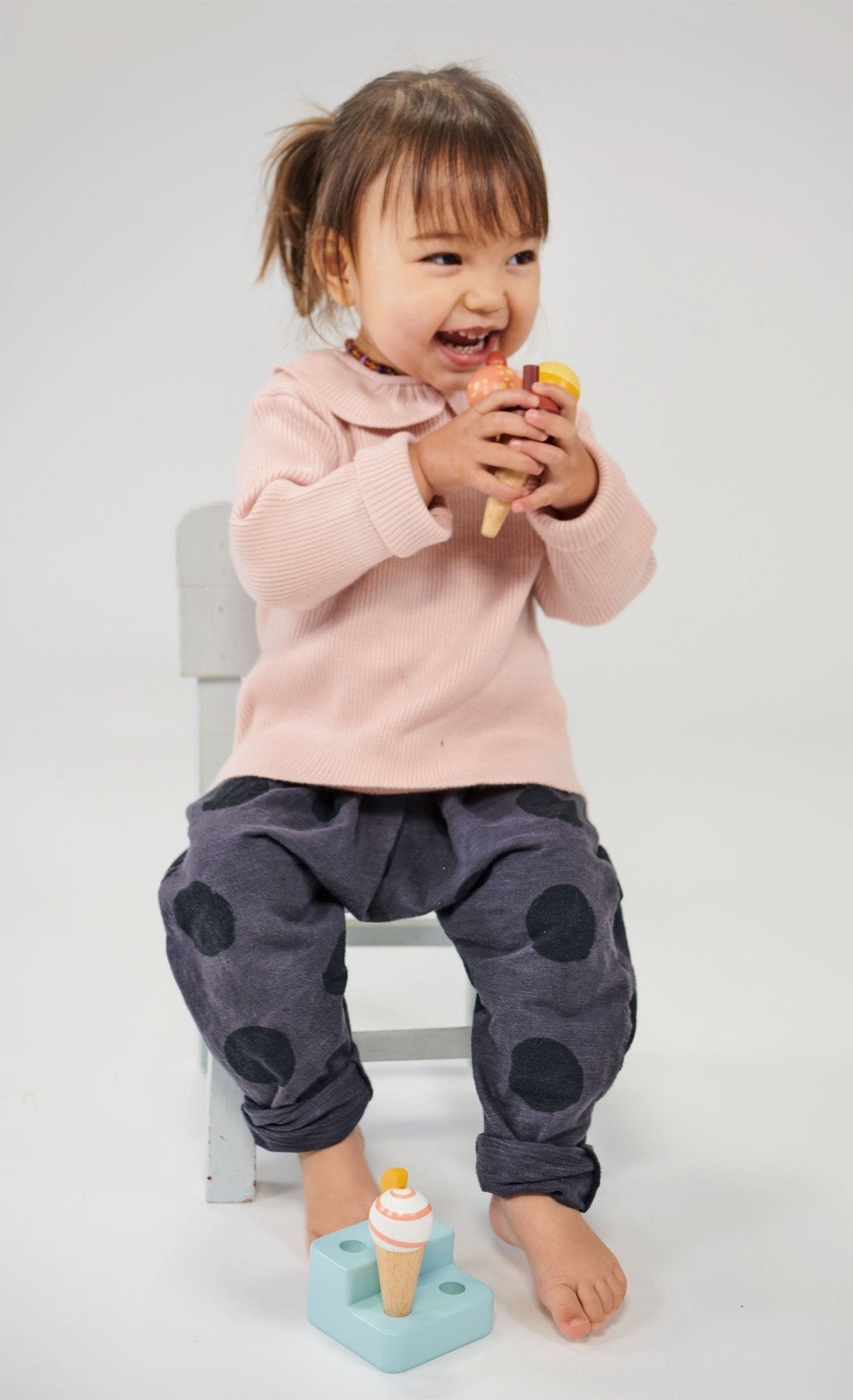 Wooden Ice Cream Stand Toy for Kids — Age 2+ | Mentari