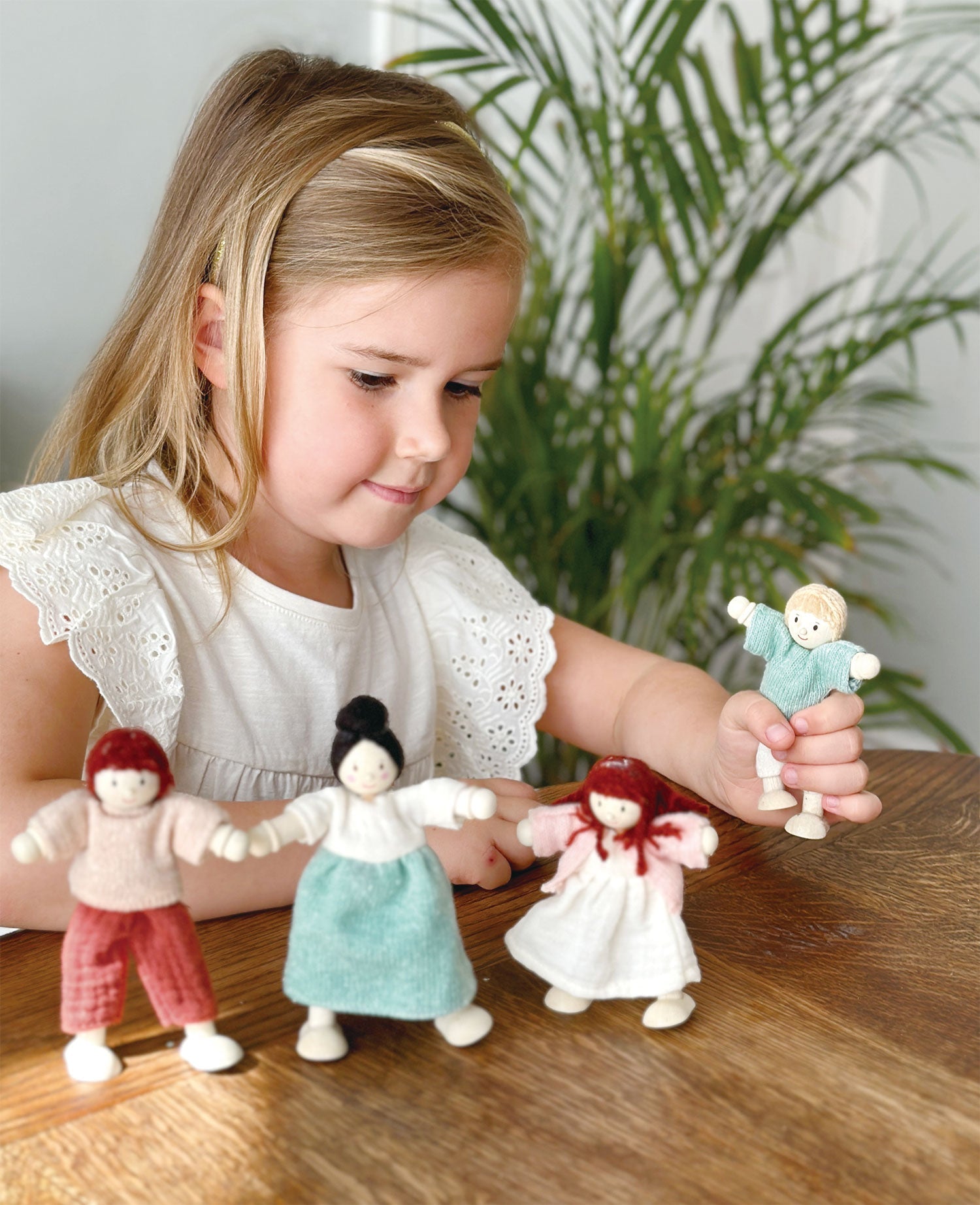 The Honeybunch Doll Family - Mentari - Sustainable Wooden Toys Made in Indonesia - Eco-Friendly Play